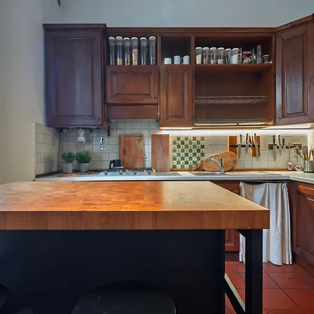 Willa Classical Art - Monteverde With Garden *
