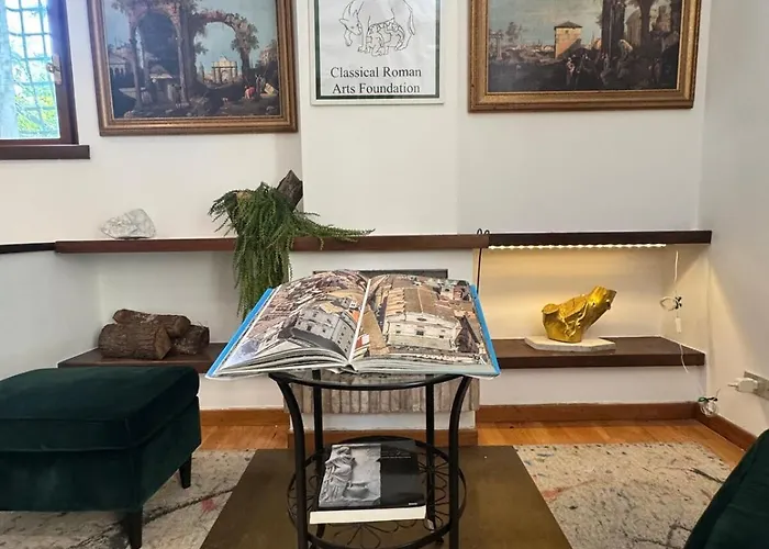 Classical Art - Monteverde With Garden Villa Roma